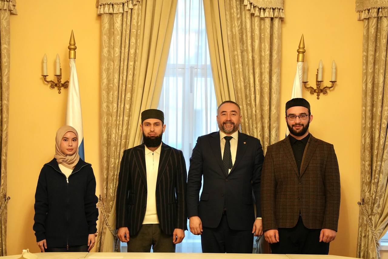 Winners of “My Ancestor Is Hero” Contest Honored in Moscow