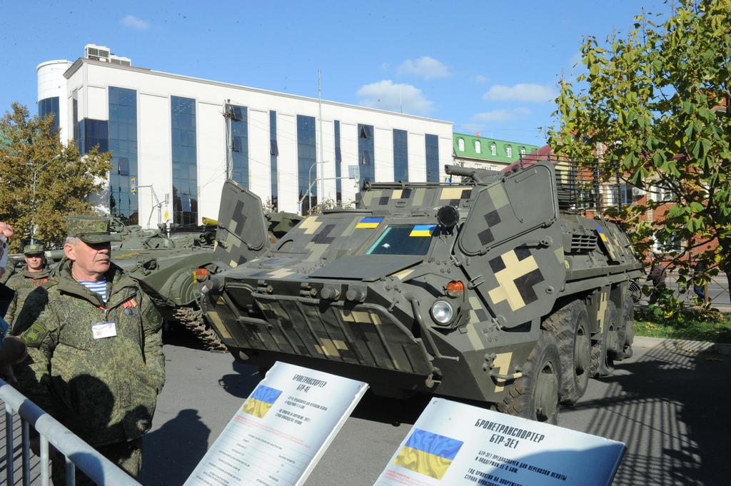 Exhibition of trophy weapons and equipment opens in Makhachkala