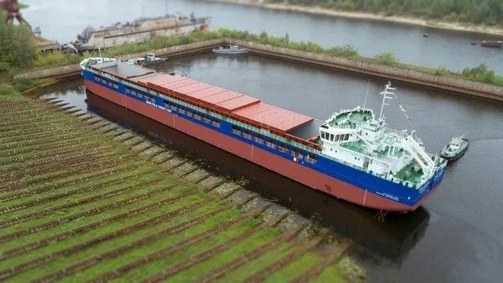 Makhachkala seaport may acquire two large dry-cargo vessels