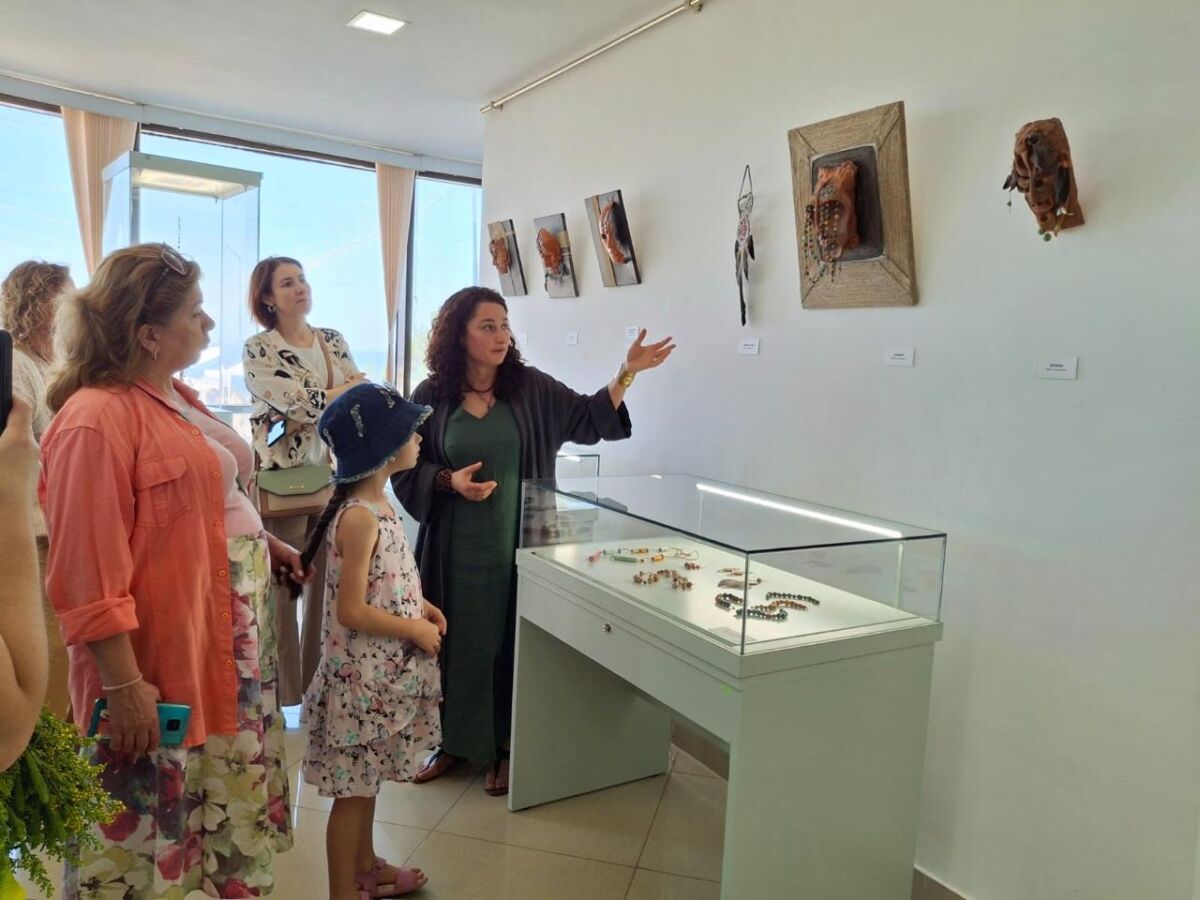 Karina Batsoeva’s exhibition takes place in Dagestan