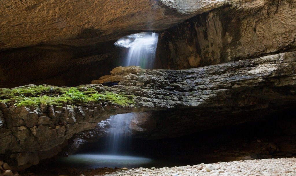 Salta underground waterfall enters top 10 picturesque waterfalls of Russia