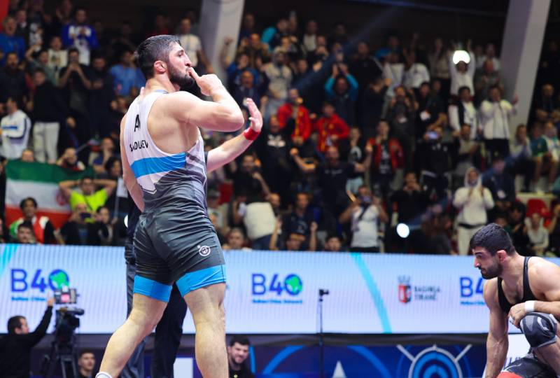 Sadulaev wins sixth world title