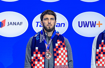 Two more Dagestani wrestlers win medals at World Championship