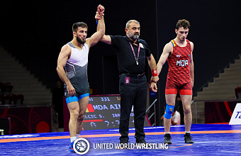 Ibragim Ibragimov wins European Youth Wrestling Championship