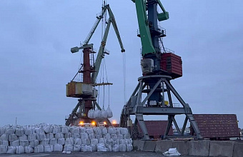 Makhachkala seaport increases cargo handling by 3%