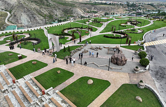 New Avaral Park tourist complex opens near Sulak Canyon