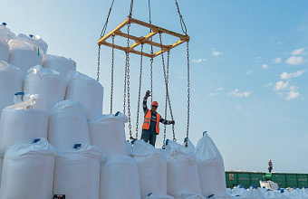 Makhachkala port increases cargo transportation volumes