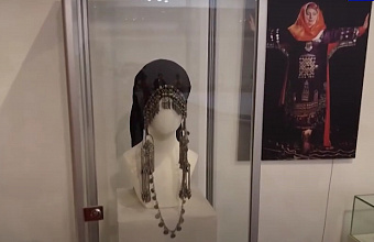 Exhibition of Dagestani headdresses and jewellery opens in Khanty-Mansiysk